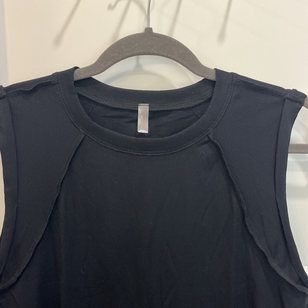 FP Movement Love My Twist Muscle Tank Top Black Women's Size Medium - Picture 2 of 8